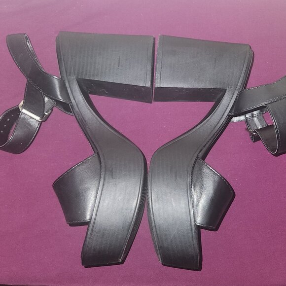 Soda Black Platform Sandals Size 9 - Picture 5 of 9